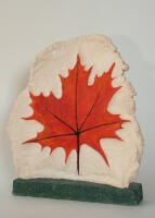 Скульптура "Осенний лист"